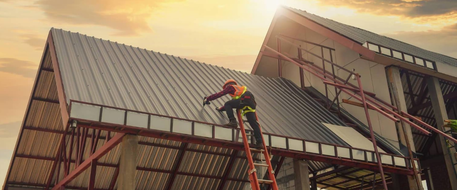 Houston’s Climate And Metal Roofs: Why Frequent Roof Inspections Matter